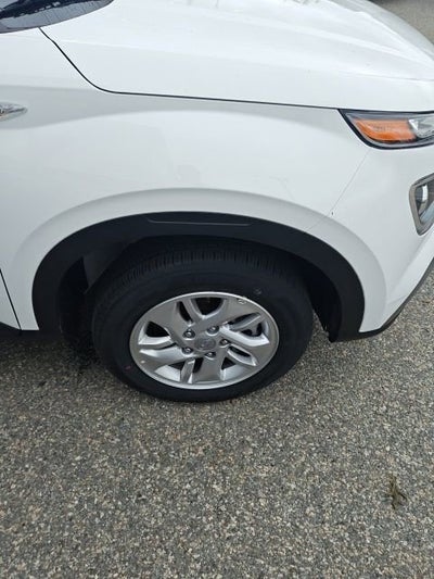 2026 Hyundai VENUE SE