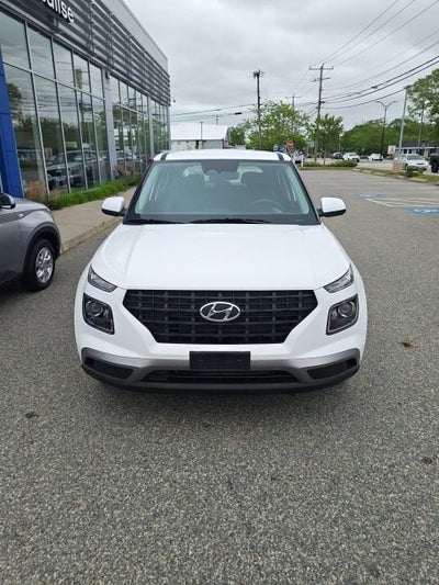 2026 Hyundai VENUE SE