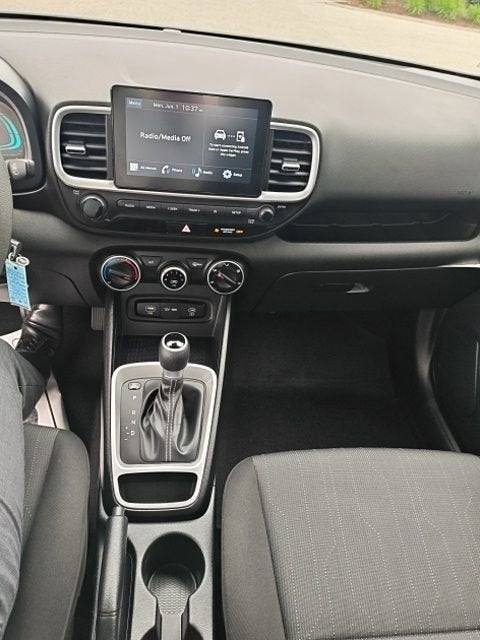2026 Hyundai VENUE SE