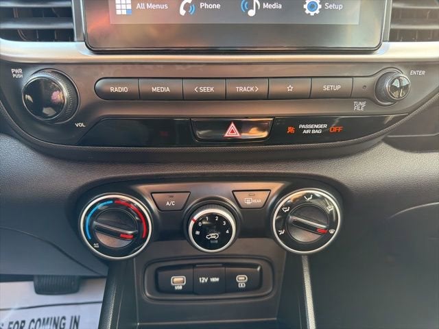 2025 Hyundai VENUE SE