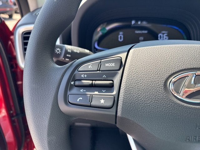 2025 Hyundai VENUE SE