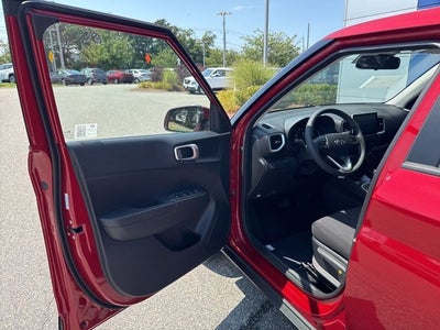 2025 Hyundai VENUE SE