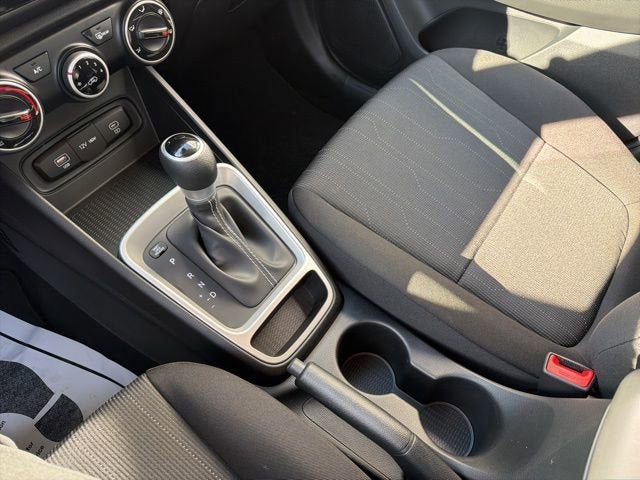 2025 Hyundai VENUE SE