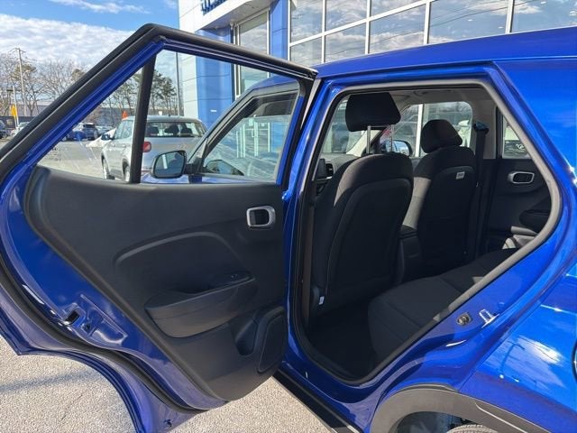 2025 Hyundai VENUE SE