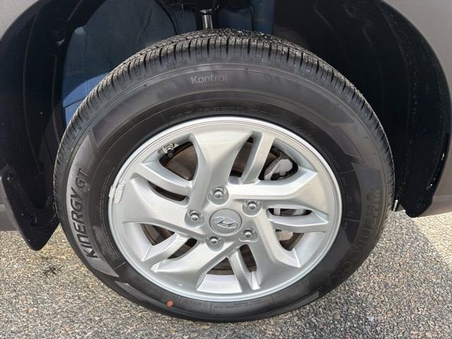 2025 Hyundai VENUE SE