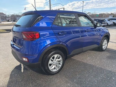 2025 Hyundai VENUE SE