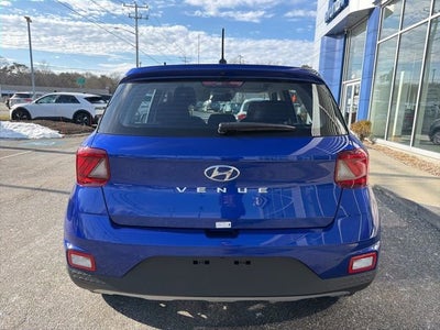2025 Hyundai VENUE SE