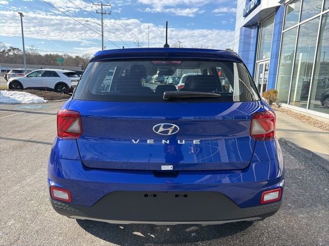 2025 Hyundai VENUE SE
