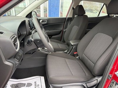 2025 Hyundai VENUE SE