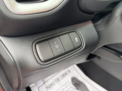 2025 Hyundai VENUE SE