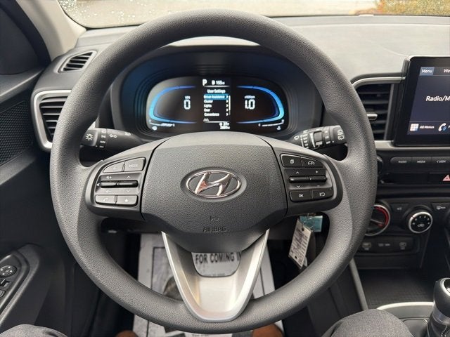 2025 Hyundai VENUE SE