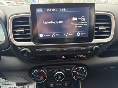 2025 Hyundai VENUE SE