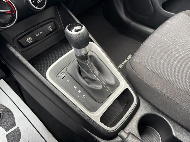 2025 Hyundai VENUE SE