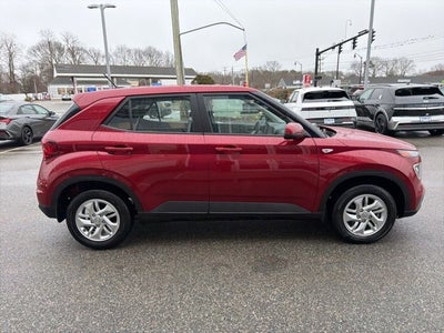 2025 Hyundai VENUE SE