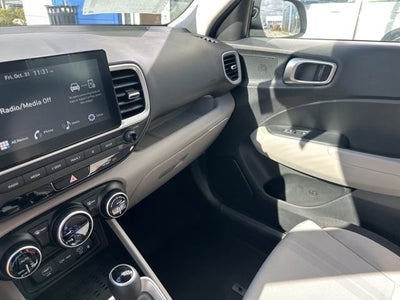 2026 Hyundai VENUE SEL