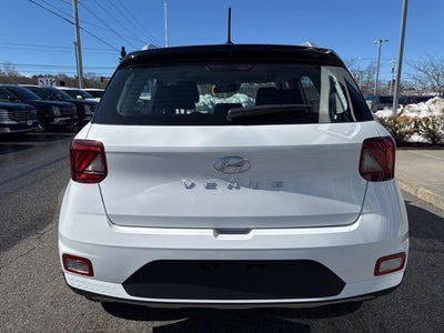 2026 Hyundai VENUE SEL