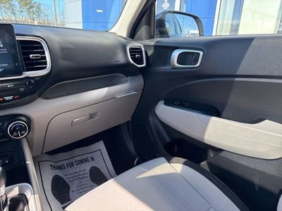 2026 Hyundai VENUE SEL