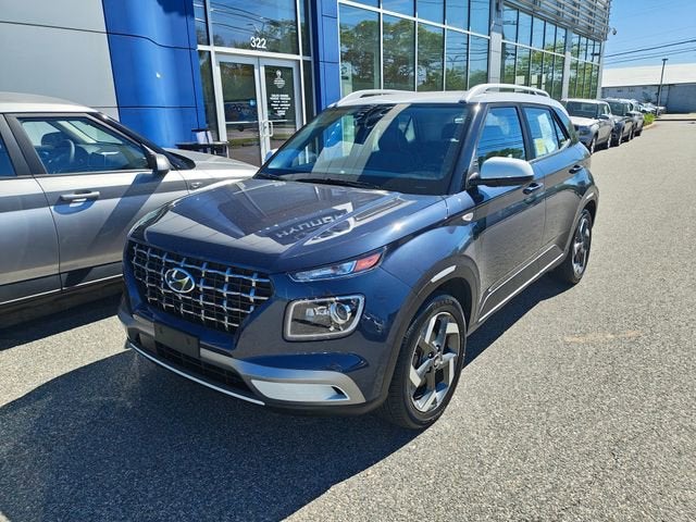 2023 Hyundai VENUE Limited