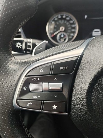 2022 Genesis G70 2.0T