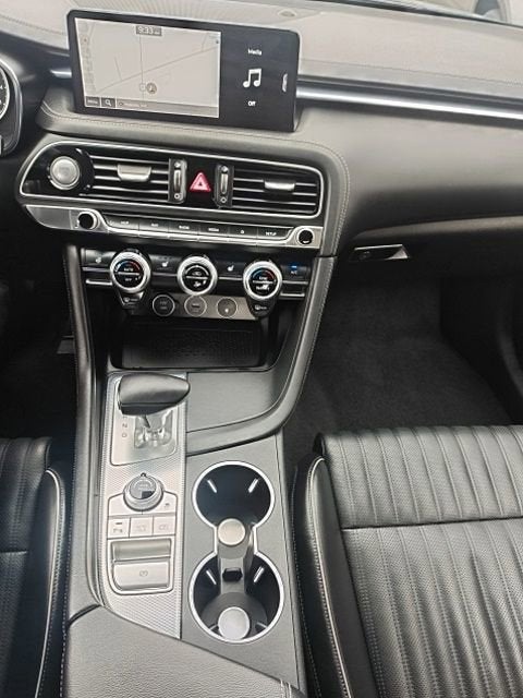 2022 Genesis G70 2.0T