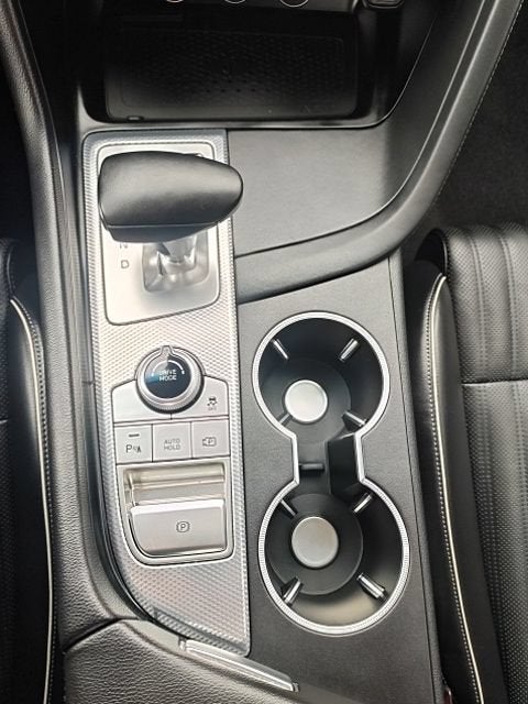 2022 Genesis G70 2.0T
