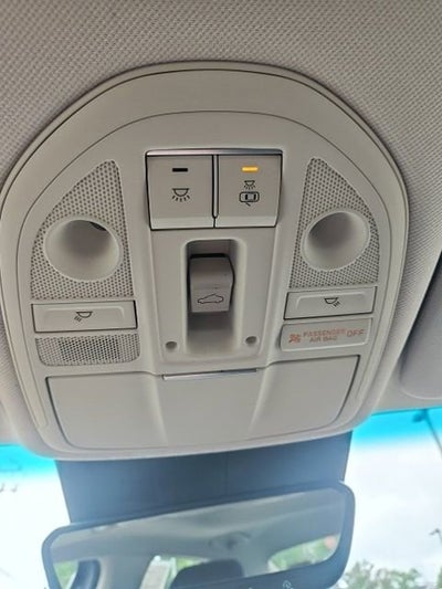 2022 Genesis G70 2.0T