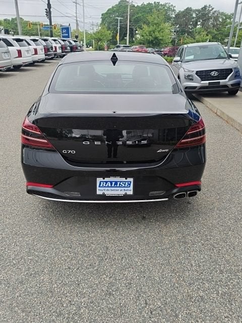 2022 Genesis G70 2.0T