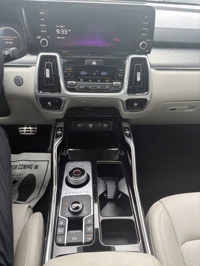 2023 Kia Sorento Plug-In Hybrid SX Prestige