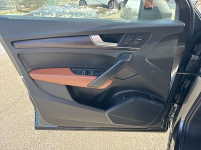 2022 Audi Q5 45 S line Premium