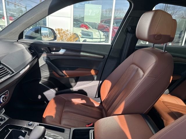 2022 Audi Q5 45 S line Premium