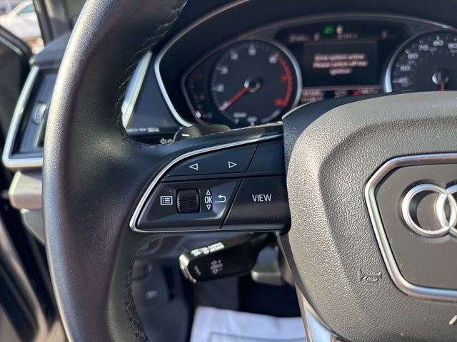 2022 Audi Q5 45 S line Premium