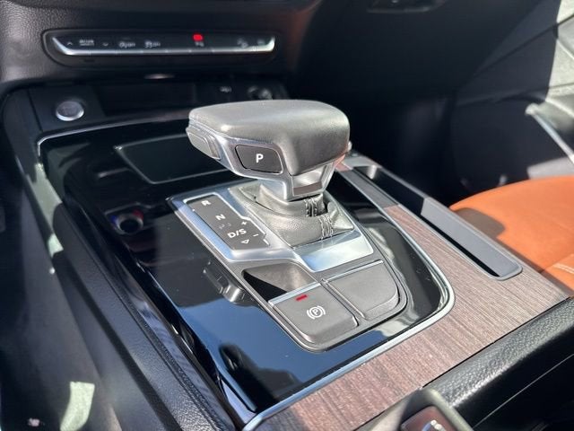2022 Audi Q5 45 S line Premium