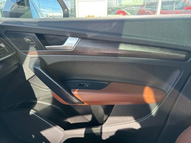 2022 Audi Q5 45 S line Premium