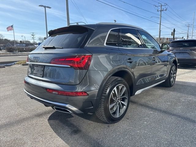 2022 Audi Q5 45 S line Premium