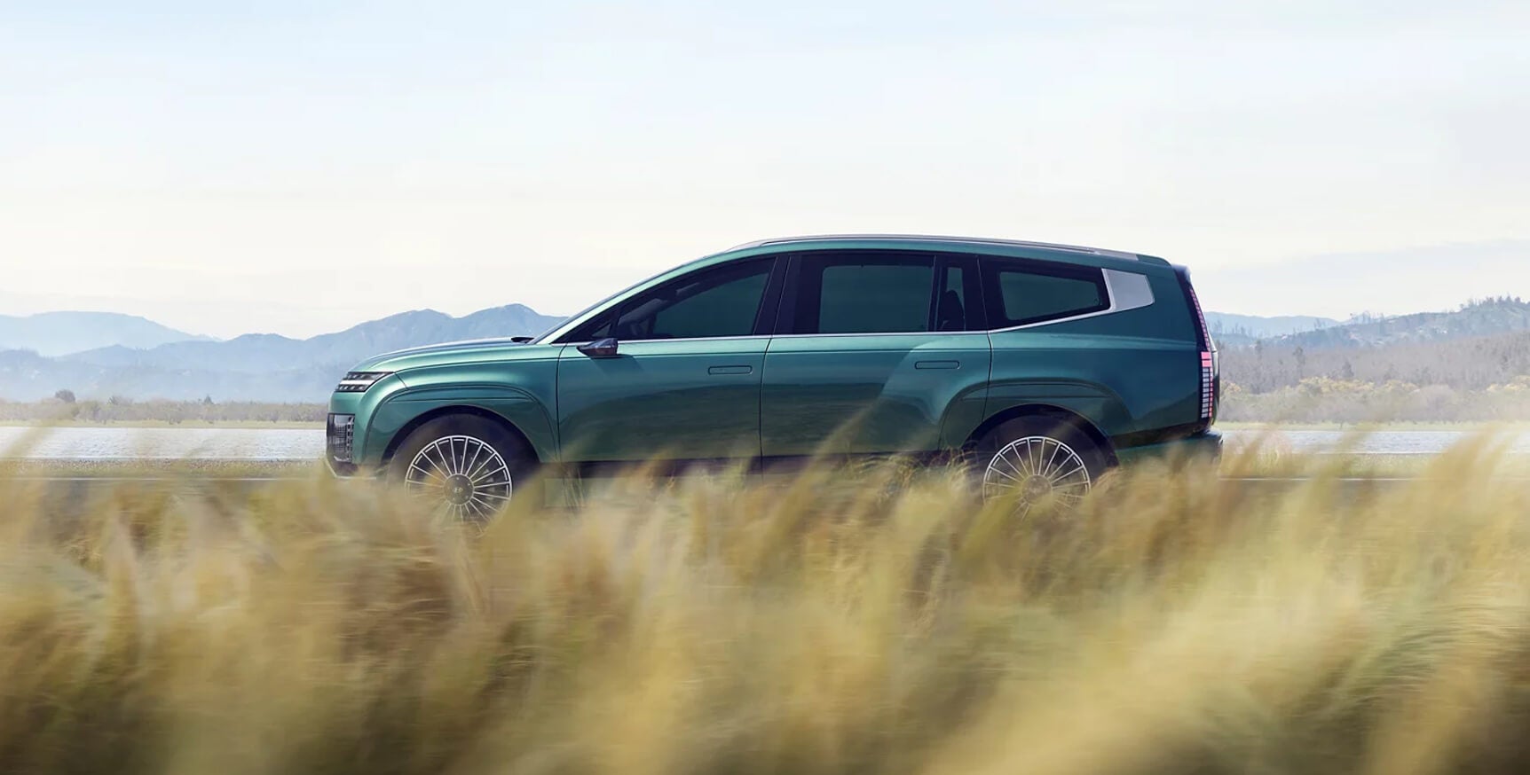 2026 Hyundai Ioniq 9 Hero